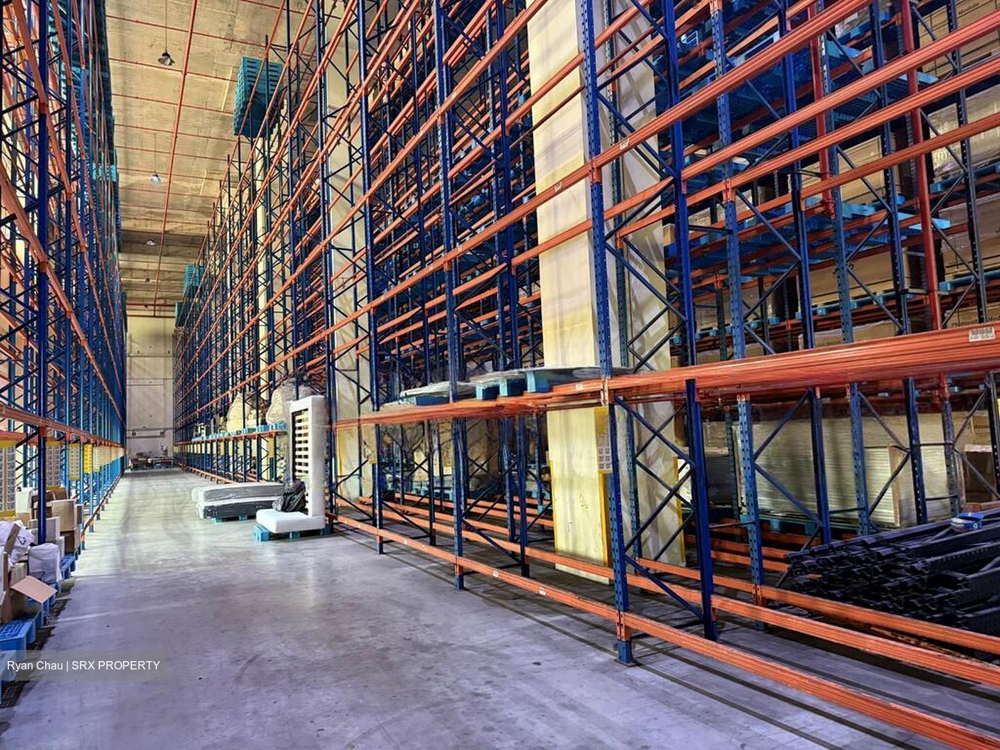 Neythal Road (D22), Warehouse #478301251